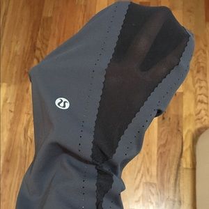 High waisted mesh sided lulu lemon leggings
